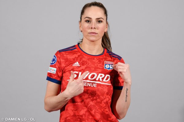 Lyon Away Treyja Barna ÁRITUÐ AF SÖRU BJÖRK - Image 3