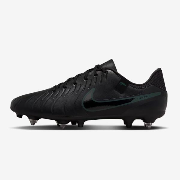 Nike Tiempo
